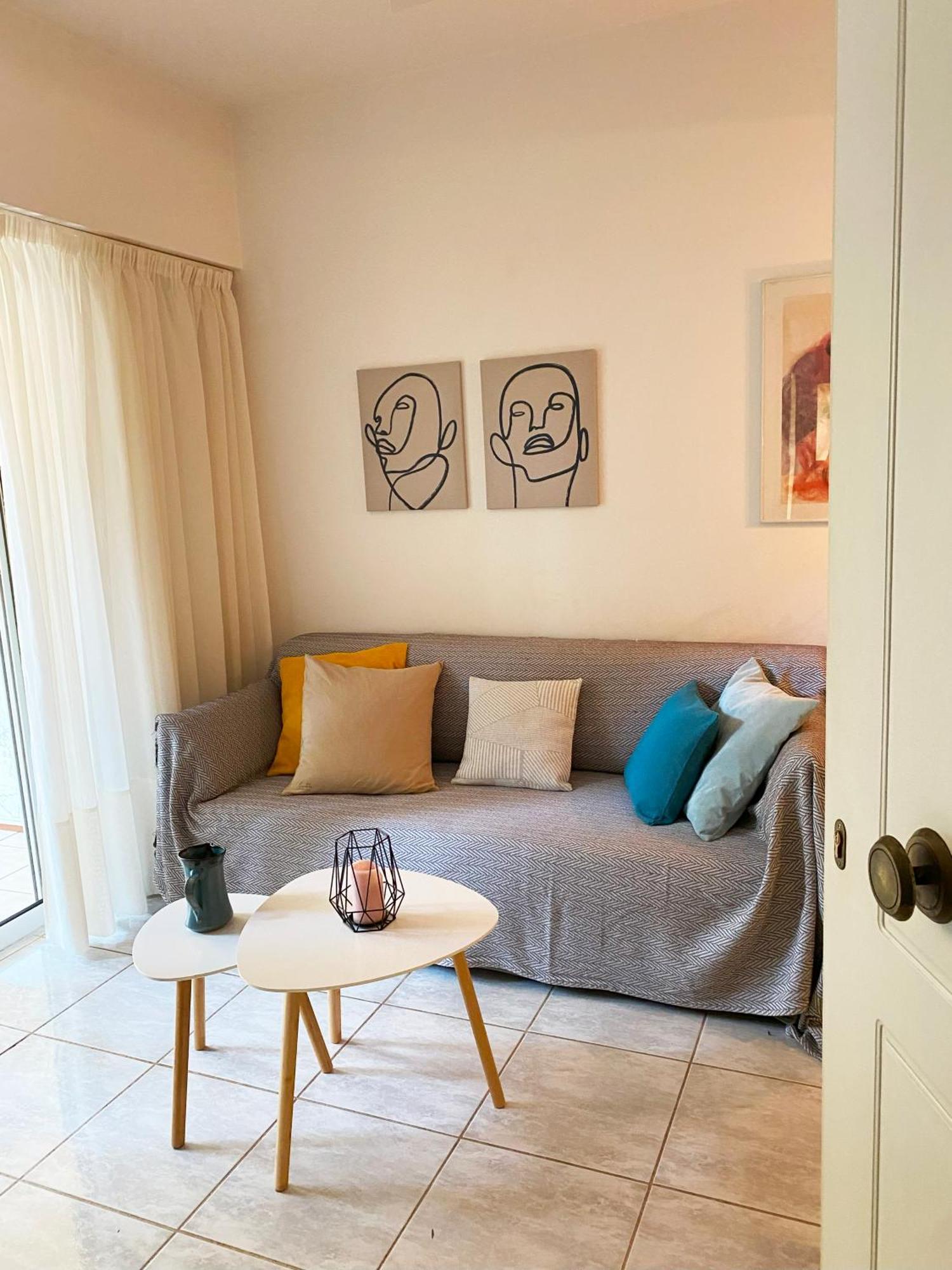Garden Apartment With Bbq In The Athenian Riviera Buitenkant foto